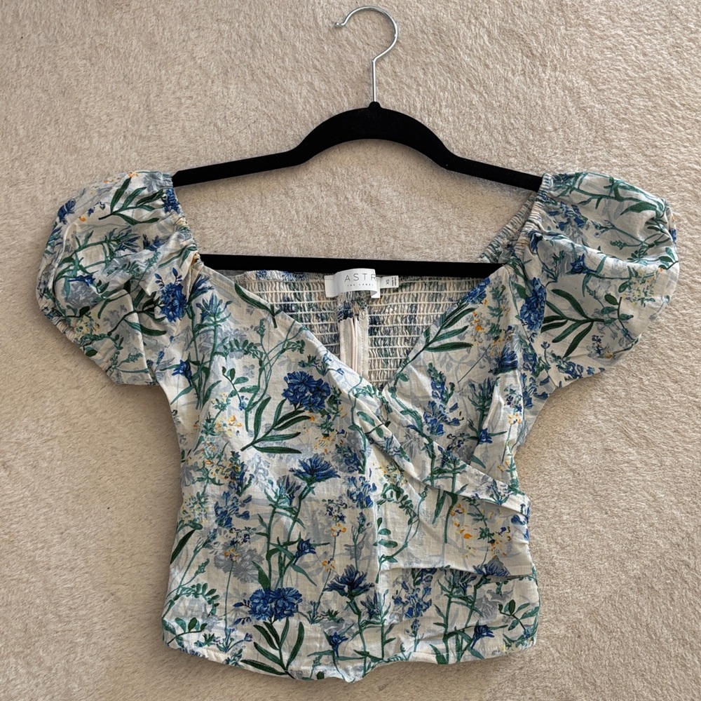 Astr Floral Print Puff Sleeve Blouse - Blue and Green